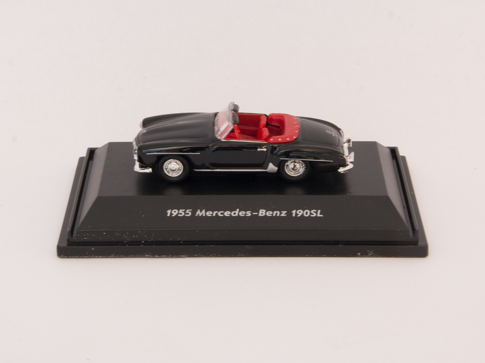 Welly 73119 Mercedes Benz 190SL, black 1:87