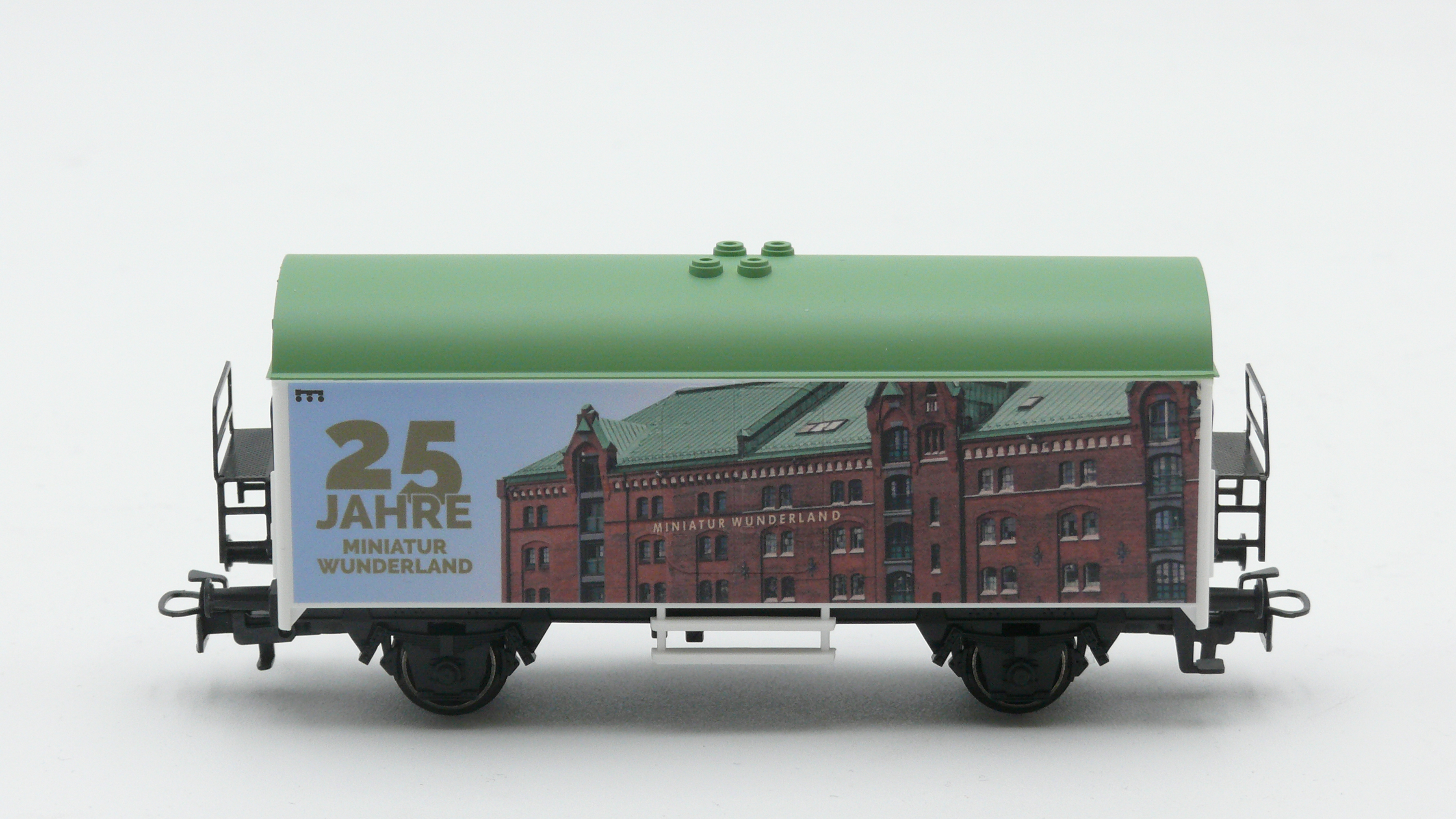 Sonderwagen Spur H0 Kühlwagen 2026 - 25 Jahre Wunderland - 94574