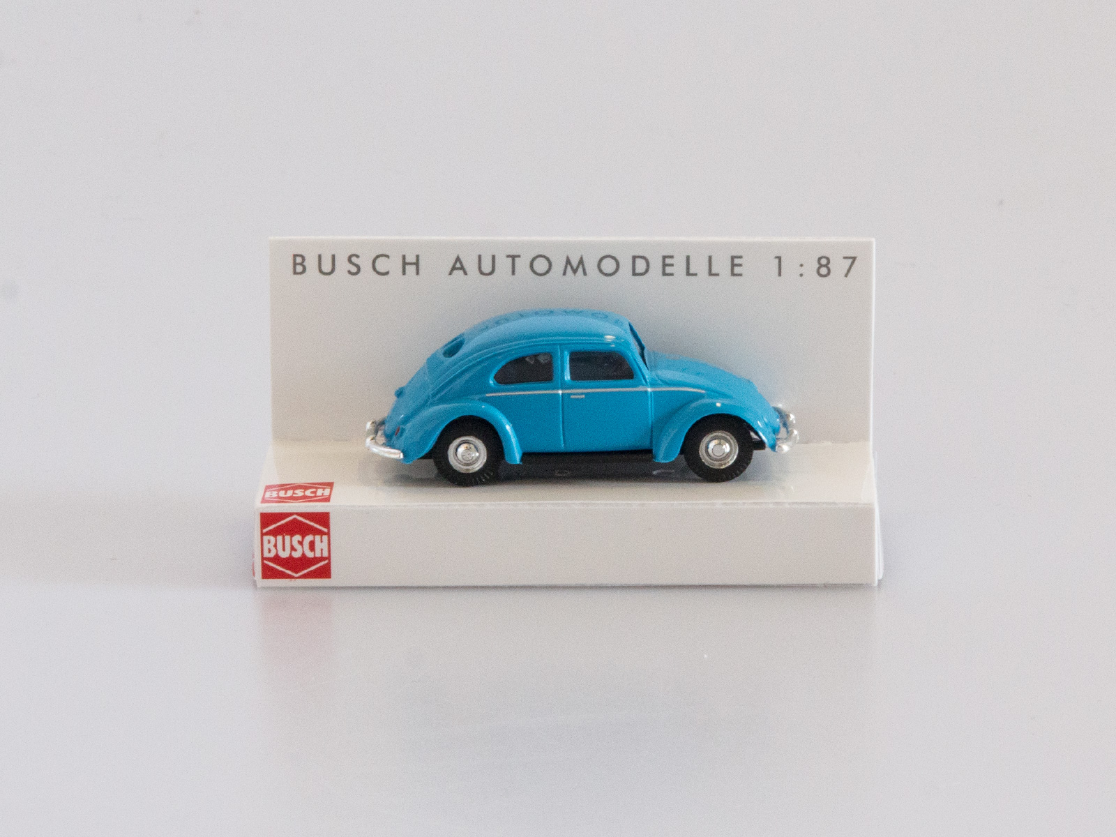 Busch 42700-112 VW Käfer mit Brezelfenster, hellblau 1:87