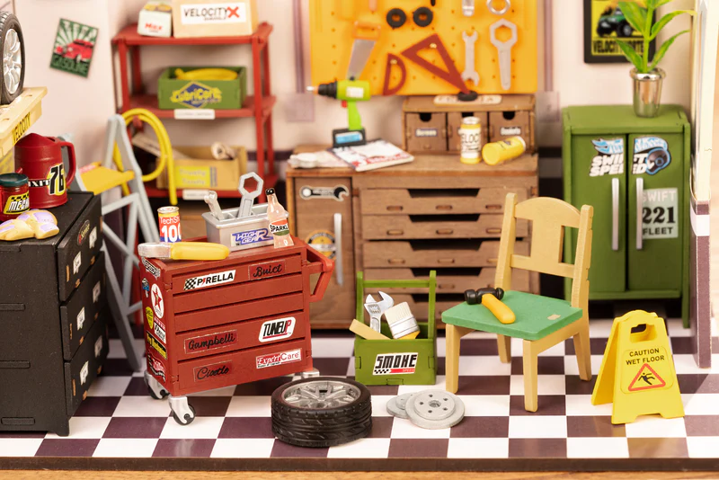 Holzhaus Garage Workshop DG165 Robotime