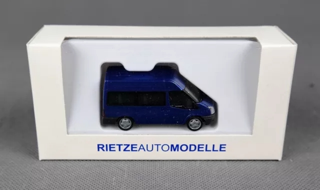 Rietze 21502 Ford Transit 06 Bus -metallic rot oder blau 1:87