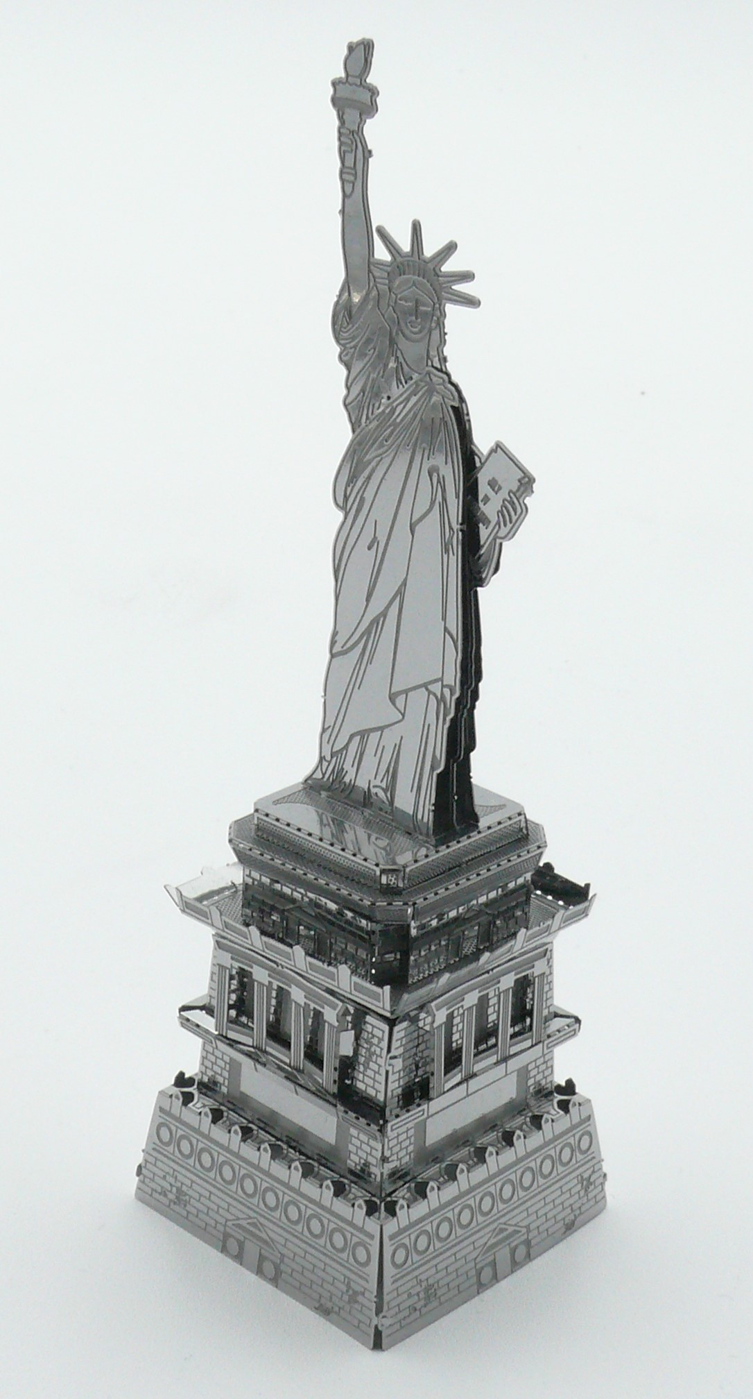 Metal Model Kit Statue of Liberty