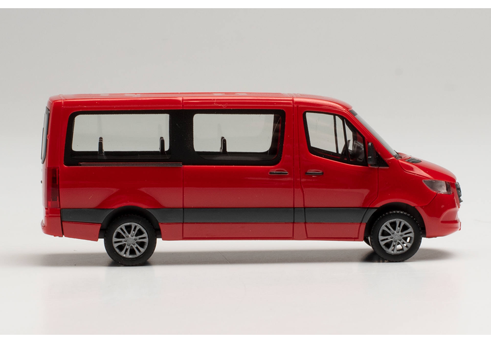 Herpa 096478 Mercedes Benz Sprinter 18 Bus FD, rot 1:87