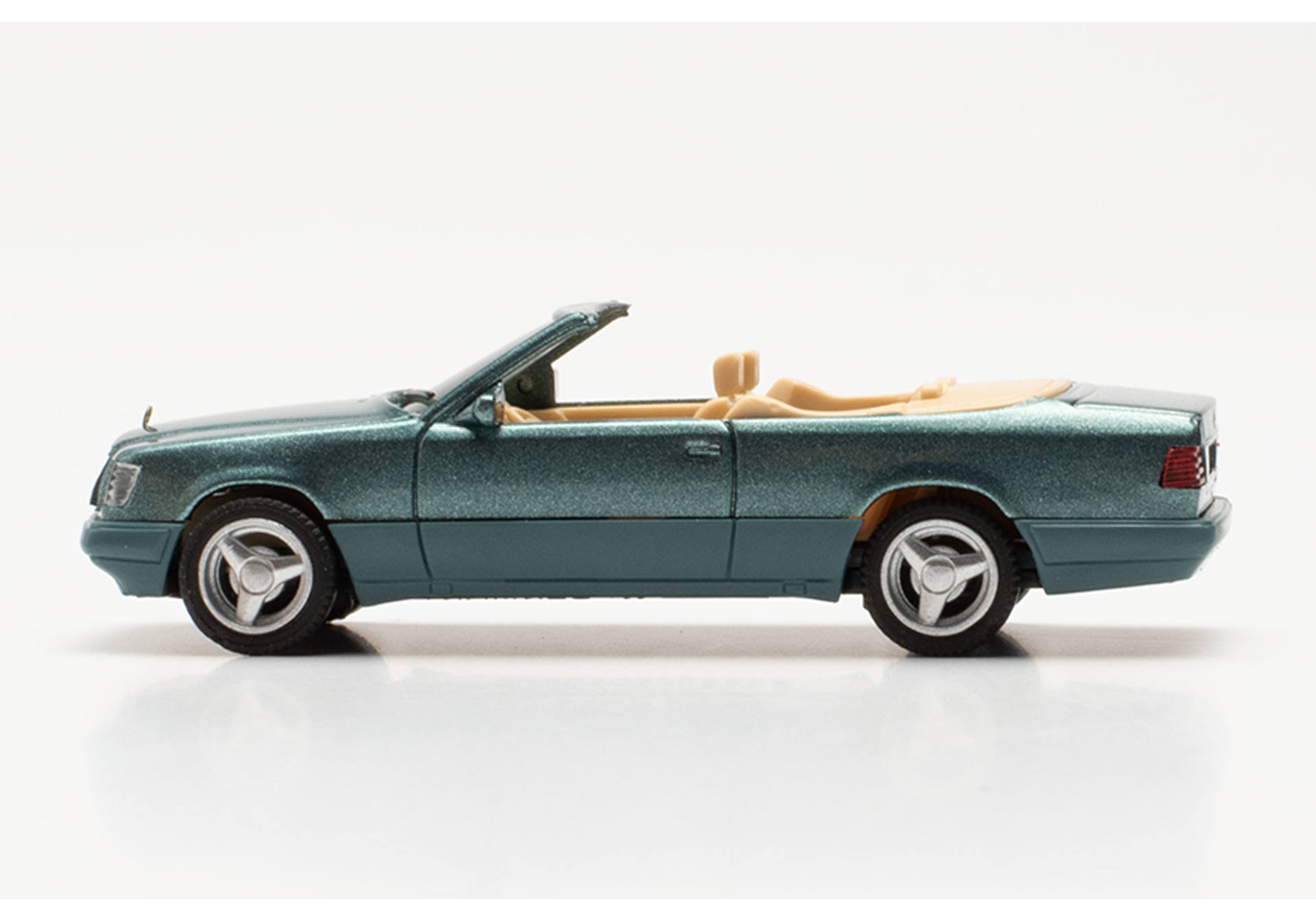 Herpa 430999 MB 320CE-24 Brabus Cabrio Model H0 1:87