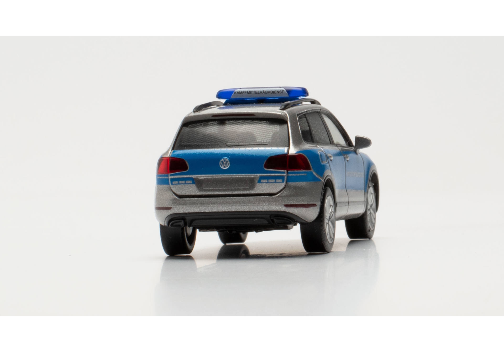 Herpa 096669 VW Touareg Schleswig-Holstein Model H0 1:87