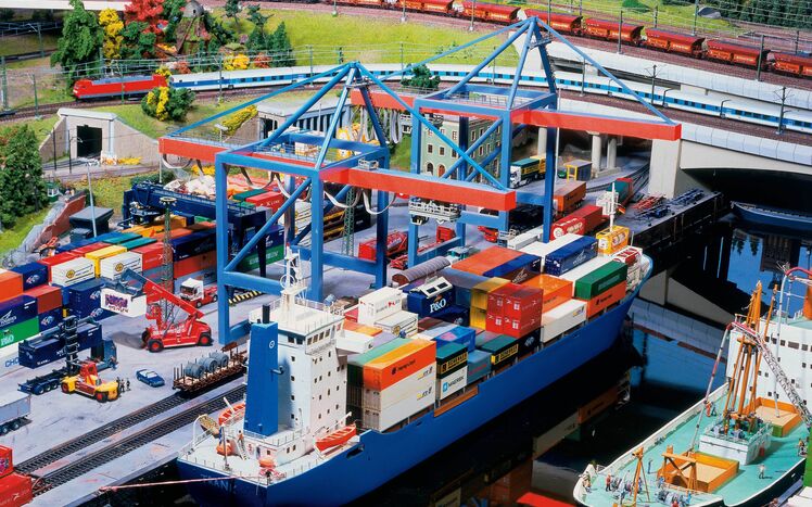 Hamburg Containerschiff