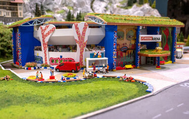 Wb 07 kw 14 2021 n 1067 oesterreich hundertwasser arena